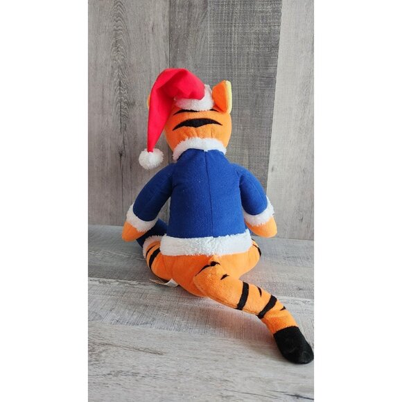 Vintage Winnie the Pooh DanDee Christmas Tigger Plush Stuffed Animal - Picture 4 of 6